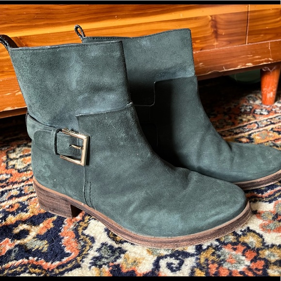 Tory Burch grey suede Moto boot - Picture 2 of 10